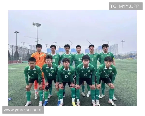 西安足球队在世界锦标赛积分榜上以75分稳居第一名展现强劲实力